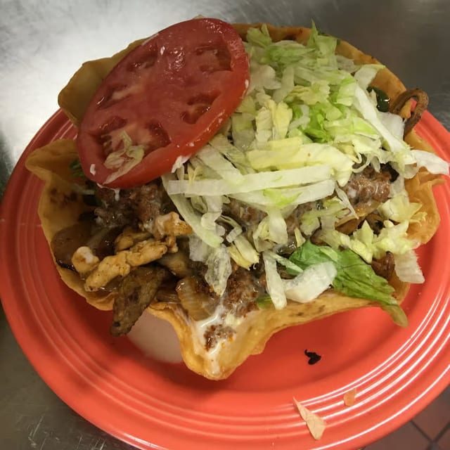 La Carreta Salad.