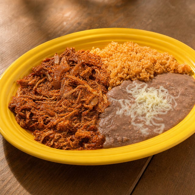 Tinga De Pollo.